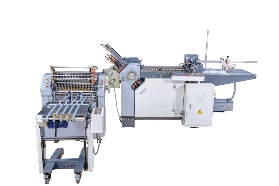 Automaattiset lisäkkeet taittokone